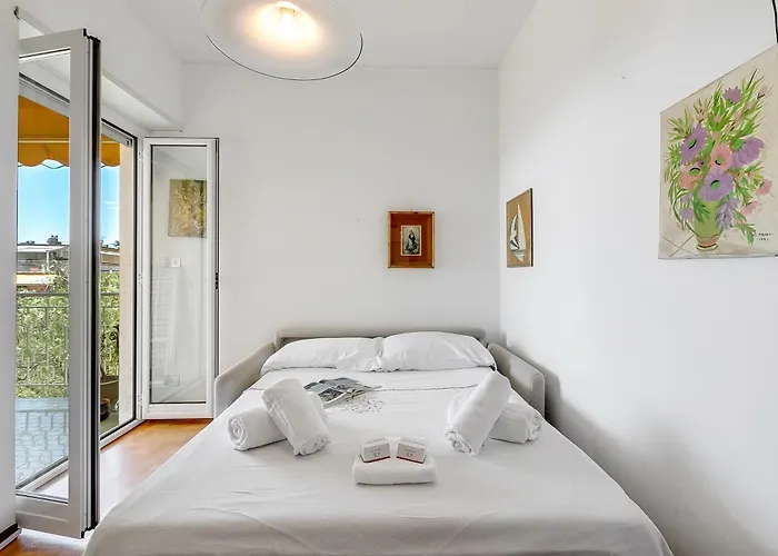 Owl House - Happy Apartment Sanremo