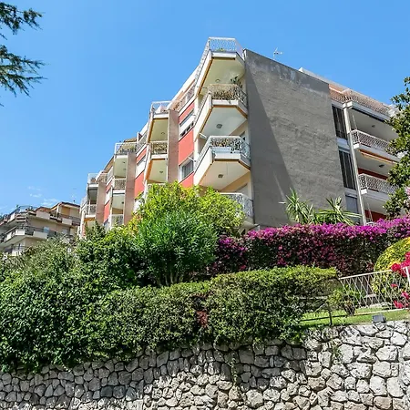 Owl House - Happy Lejlighed