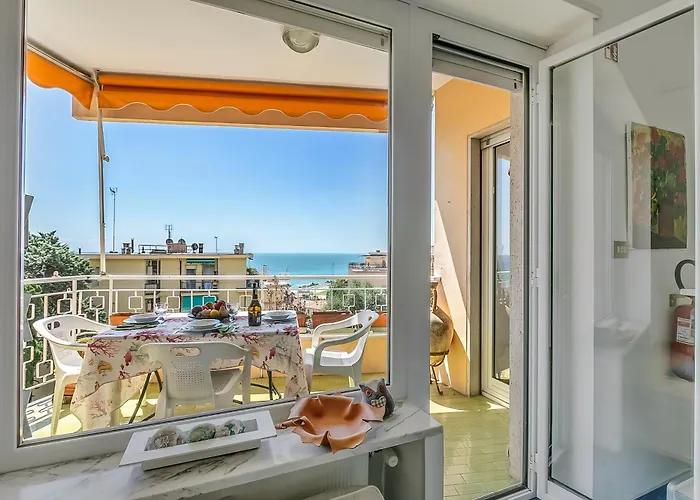 Owl House - Happy Lejlighed